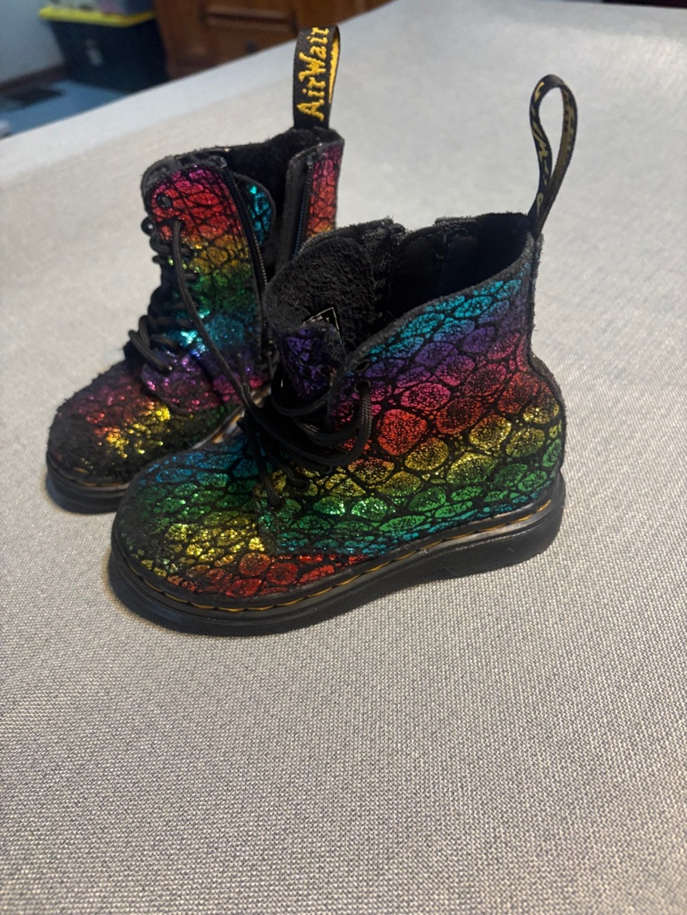 Dr. Martens Girls 1460 Pascal Metallic Boots Soft Leather Rainbow Croc Print 8